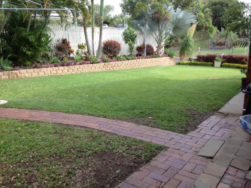 1 Gowdie Avenue, Frenchville QLD 4701